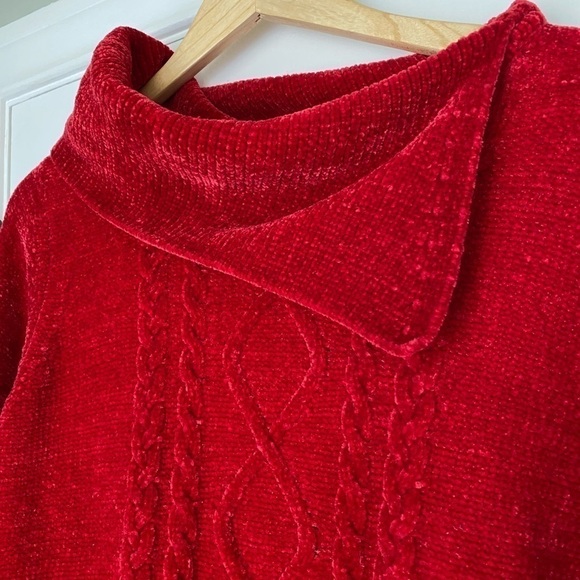 RED Chenille Sweater by Northern Reflections, Women’s Size Medium - Picture 6 of 9